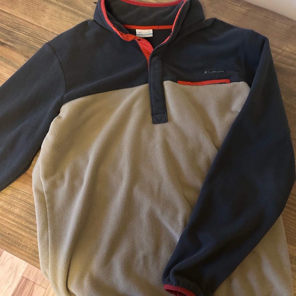 Columbia Men's Sweater - Black and Tan